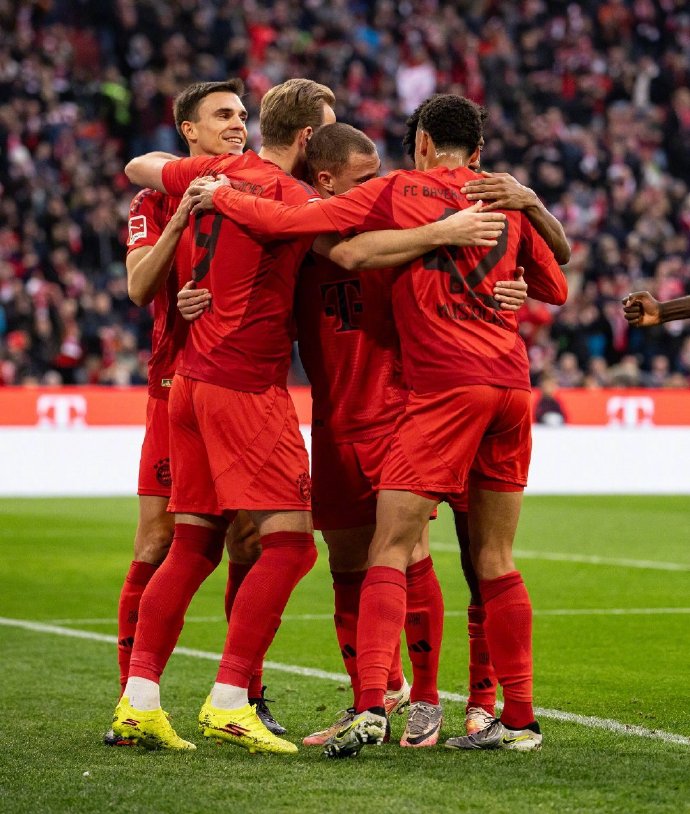 拜仁慕尼黑球员备战欧洲赛事,冲刺冠军梦 拜仁慕尼黑球员备战欧洲赛事,冲刺冠军梦