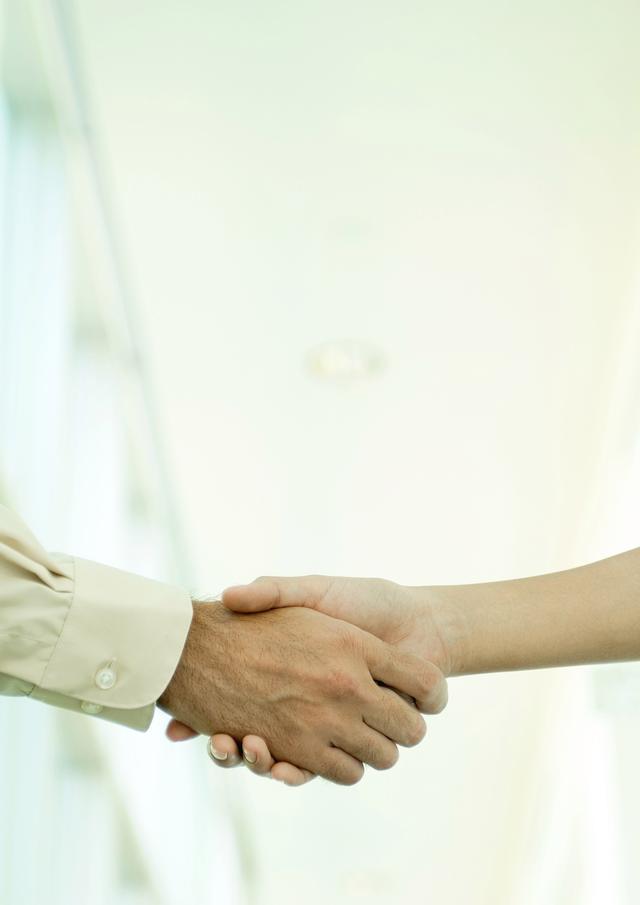 美因茨携手对手握手言和,各取一分 美因茨携手对手握手言和,各取一分