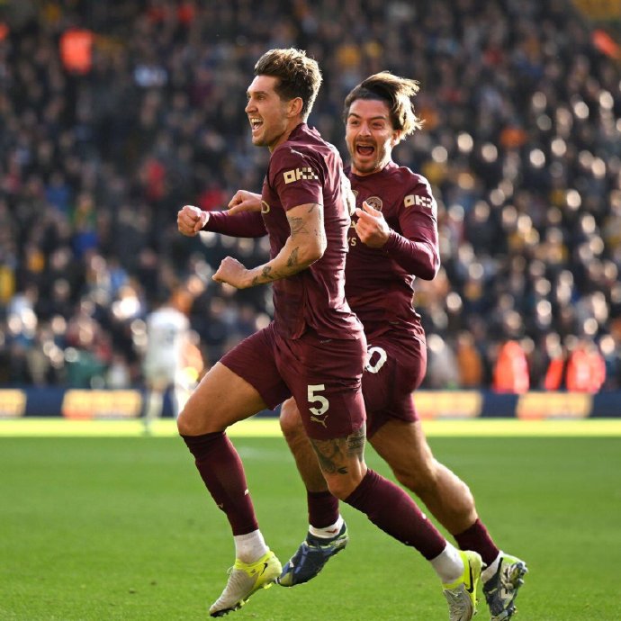 爱体育-曼城主场遭遇不敌蓝军狼队,联赛积分遭遇压力