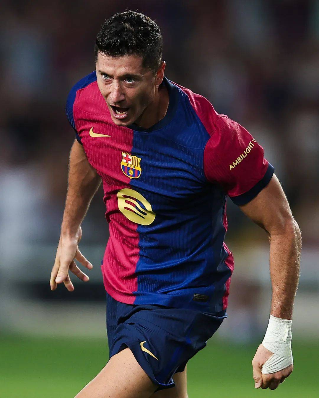 巴萨客场战胜巴拉多利亚,稳固排名 巴萨客场战胜巴拉多利亚,稳固排名