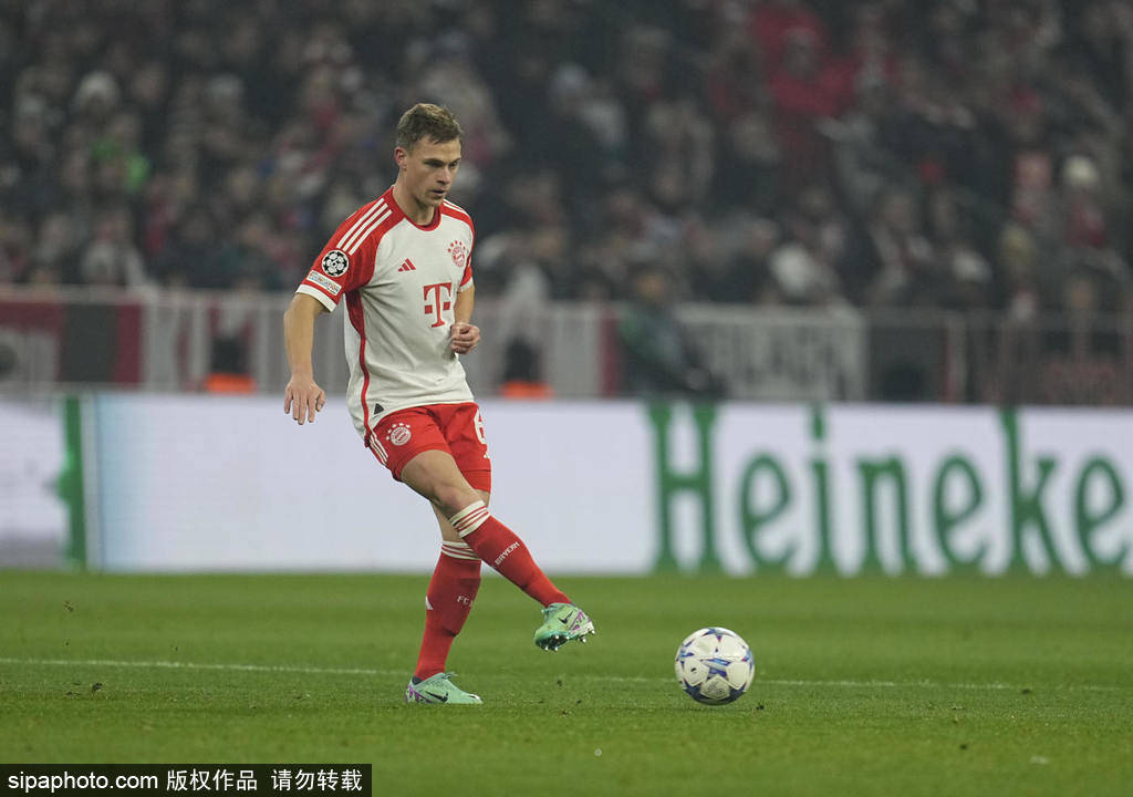 爱体育-曼联后防安全稳固,承受压力时水到渠成