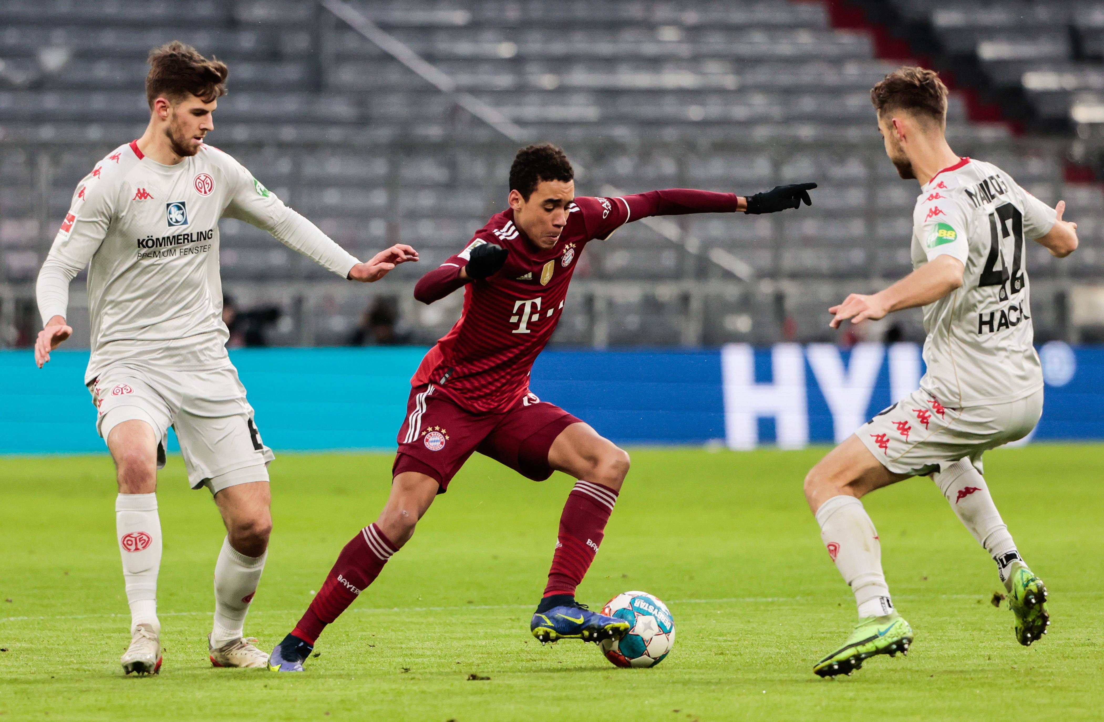 爱体育官方网站-德国中场出色表现,助球队实现连胜保持不败