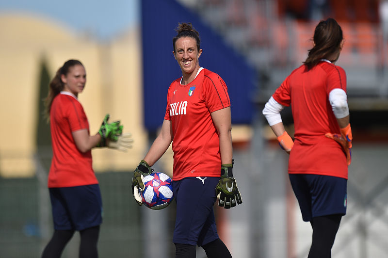 爱体育官方网站-意大利女足实力暴涨,晋级之路越走越宽