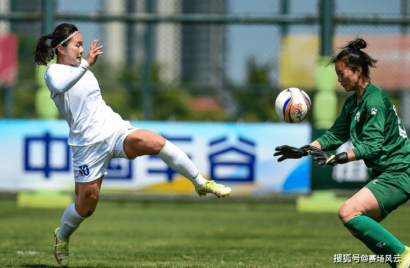 赛场风云再掀:中国女足实力抢眼 赛场风云再掀:中国女足实力抢眼