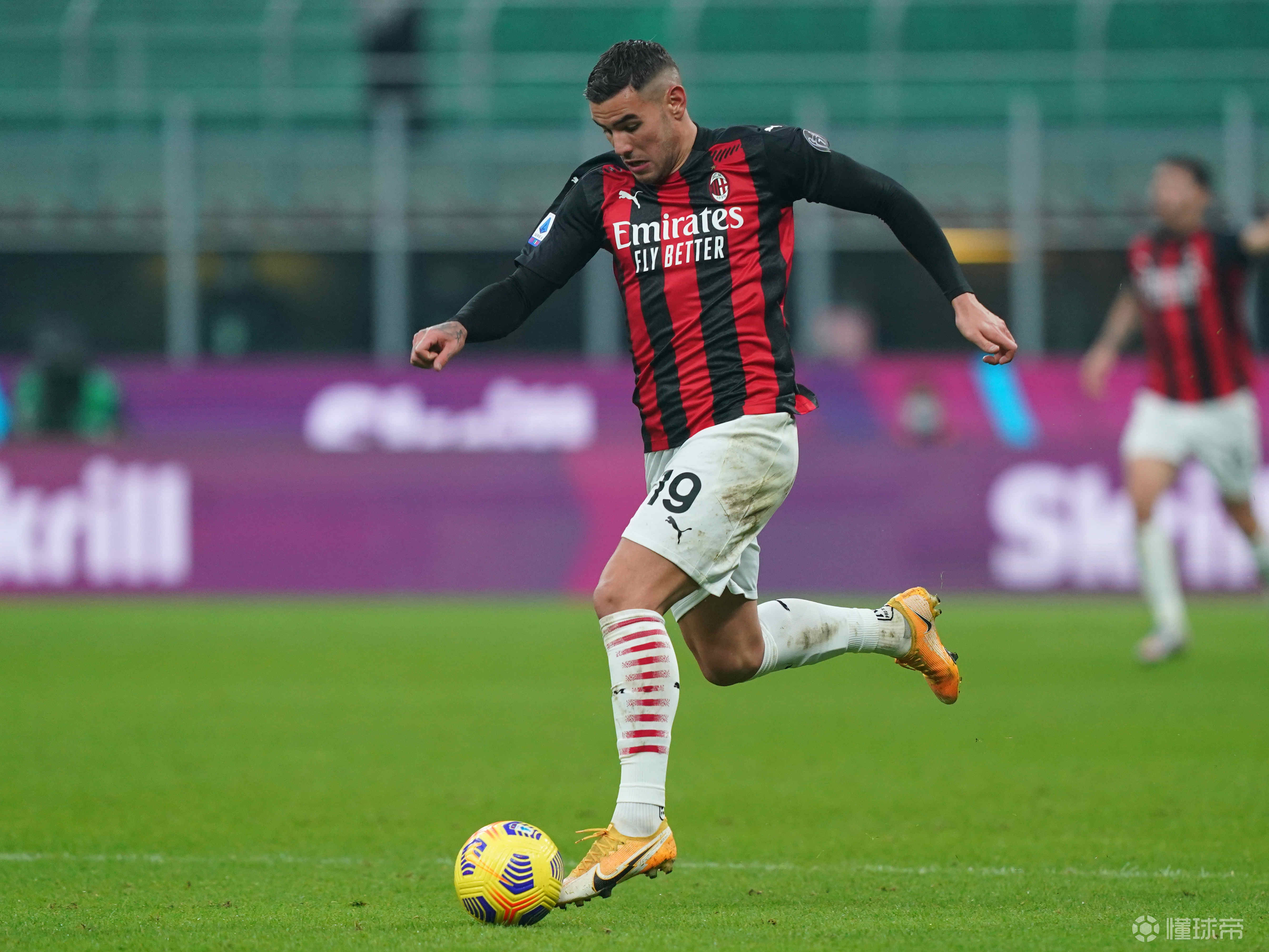 爱体育官方网站-亚特兰大中场继续高歌猛进,刷新俱乐部记录