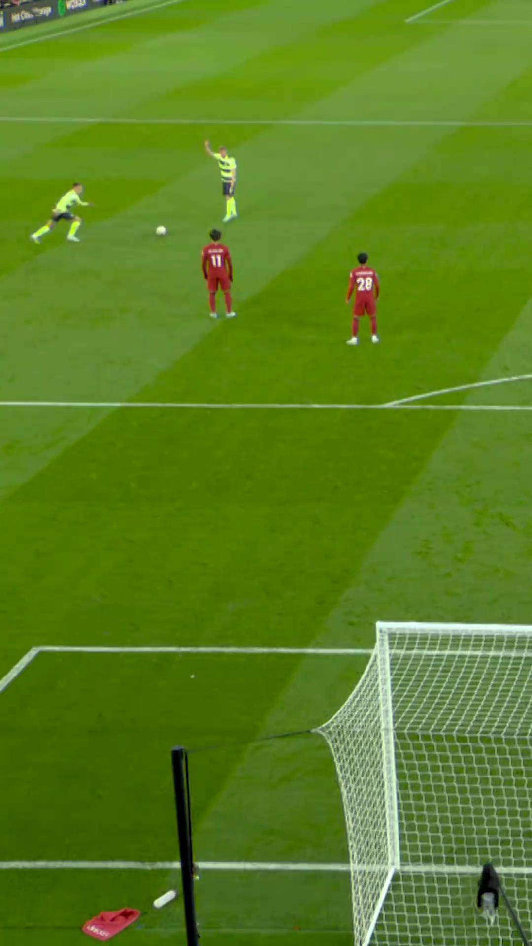 利物浦门将出色扑出关键点球捍卫胜利 利物浦门将出色扑出关键点球捍卫胜利