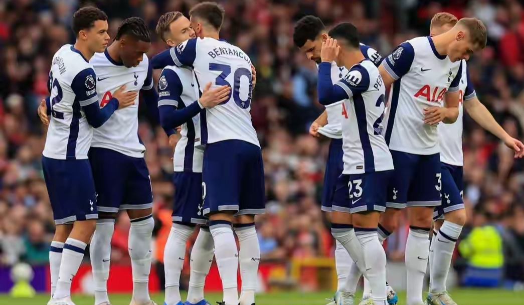 曼联主场失利,巴乙球队实现强势反击 曼联主场失利,巴乙球队实现强势反击