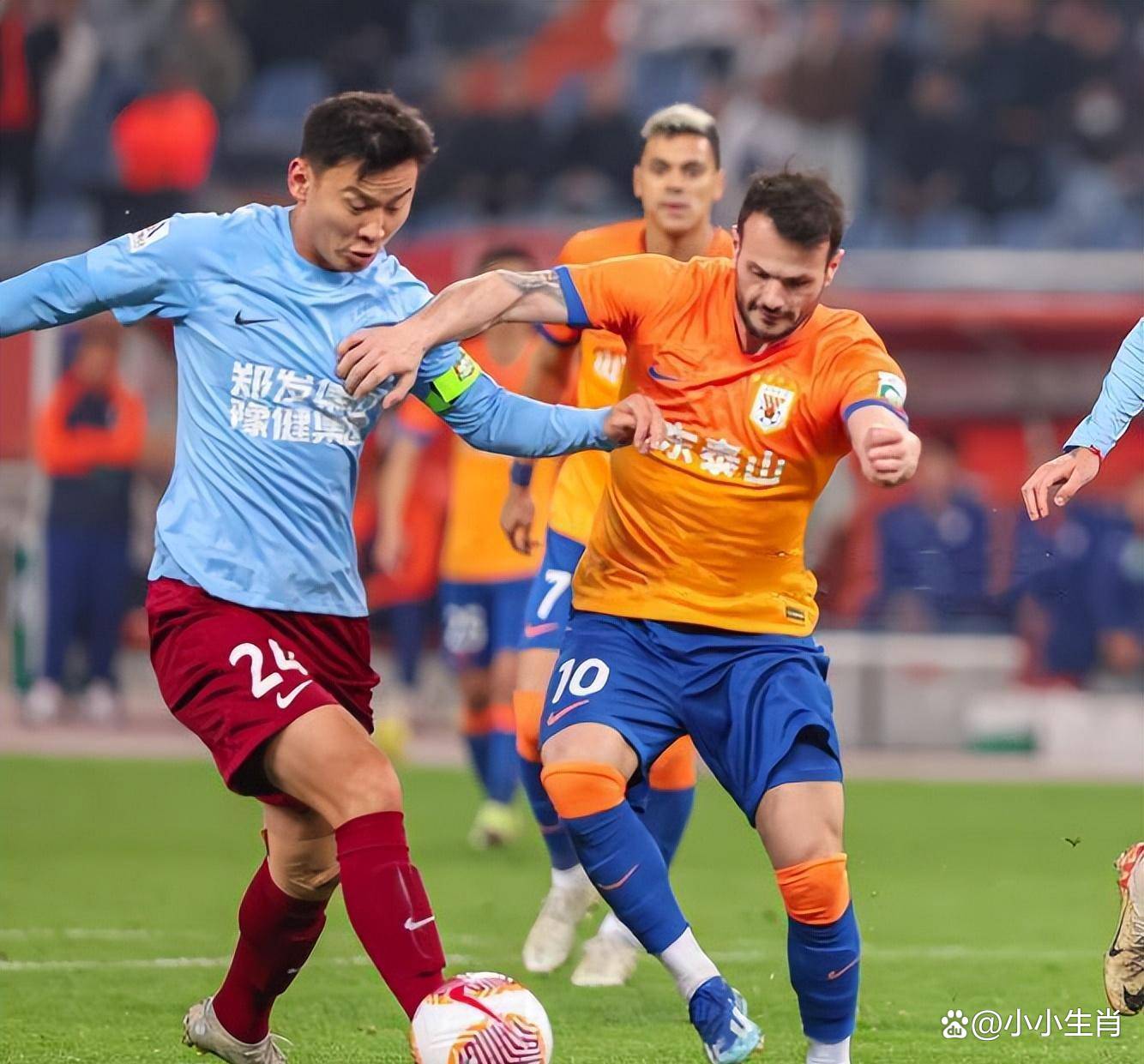 背水一战!中超联赛中一支球队险胜保级名额 背水一战!中超联赛中一支球队险胜保级名额