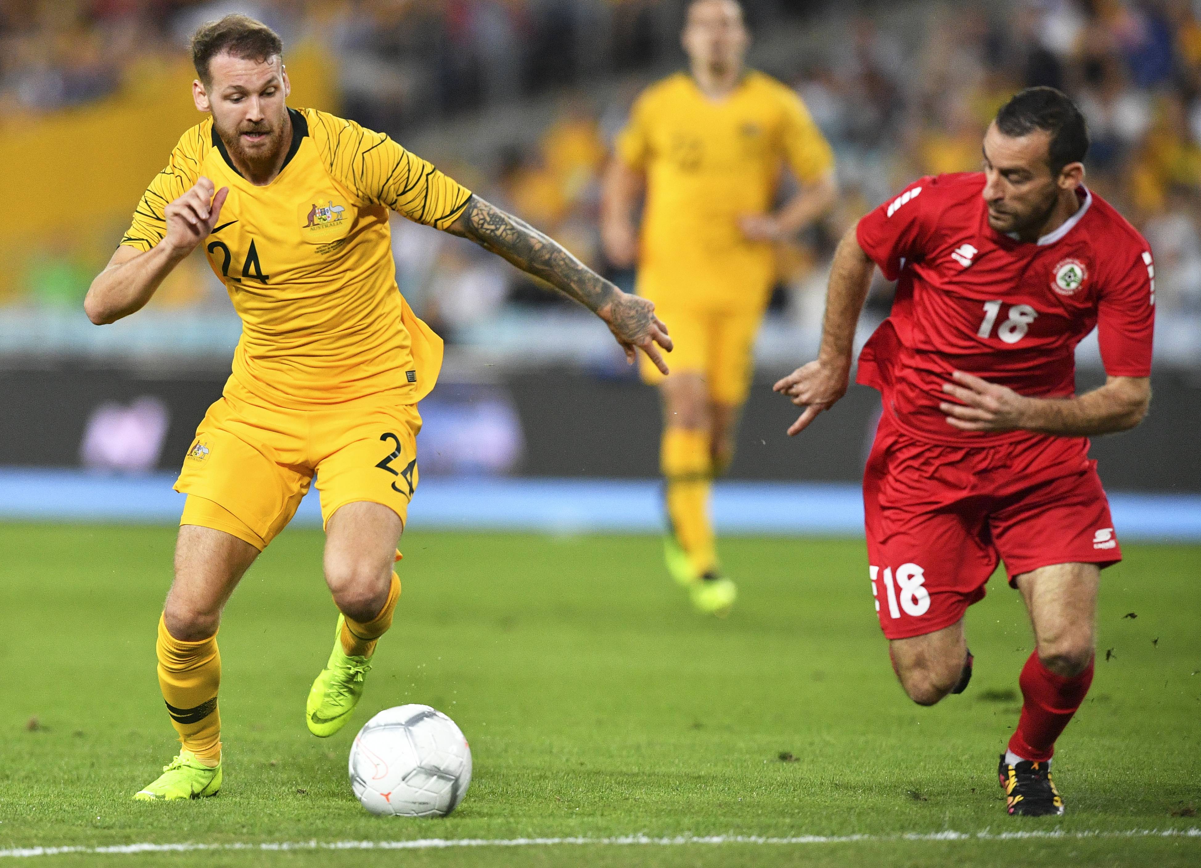 爱体育官方网站-澳大利亚击败加拿大，热身赛夺得胜利