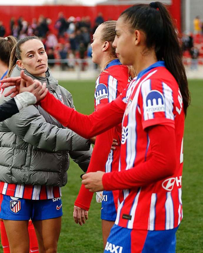 克罗地亚女足在友谊赛中与对手激战 克罗地亚女足在友谊赛中与对手激战