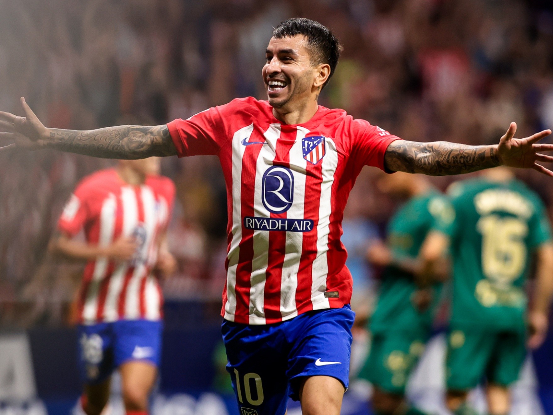 马竞冷门力阻塞维利亚,苏亚雷斯出色进球 马竞冷门力阻塞维利亚,苏亚雷斯出色进球