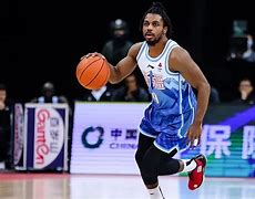 爱体育官方网站-克莱蒙胜贡维尼亚,豪取三分继续领先其他球队