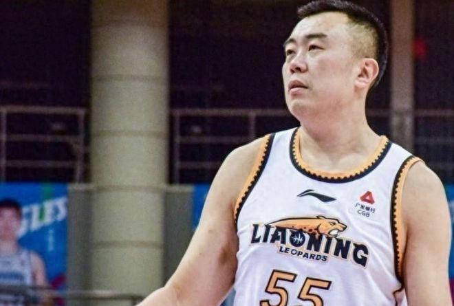 爱体育官网-辽宁男篮深陷困境,状态低迷