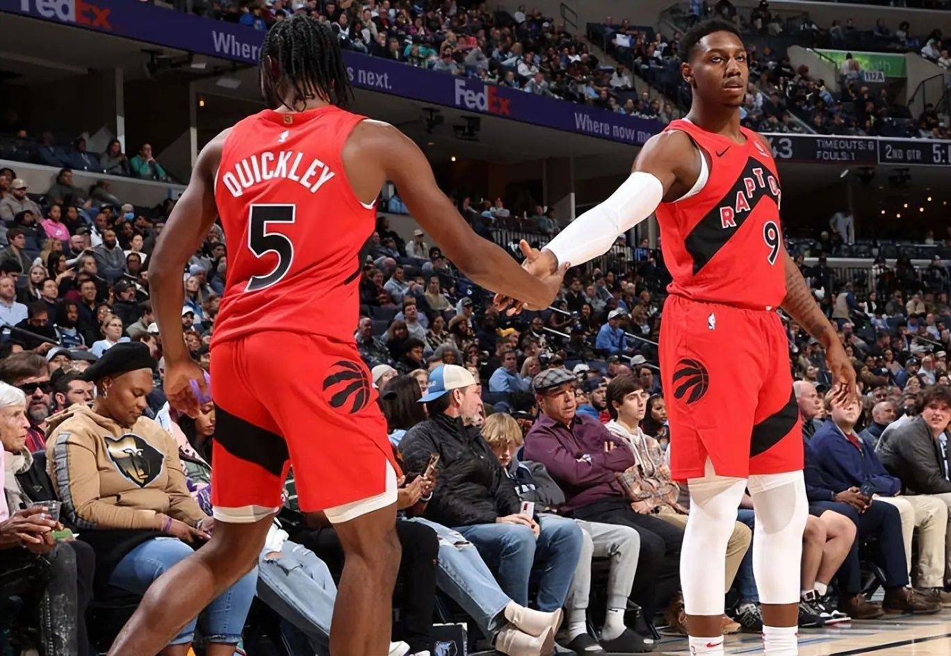 爱体育-雷恩队通过精彩表现,成功战胜对手