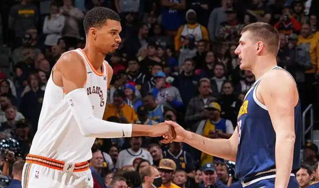 爱体育官方网站-雷霆队领先保罗带领下取得四连胜,实力初现