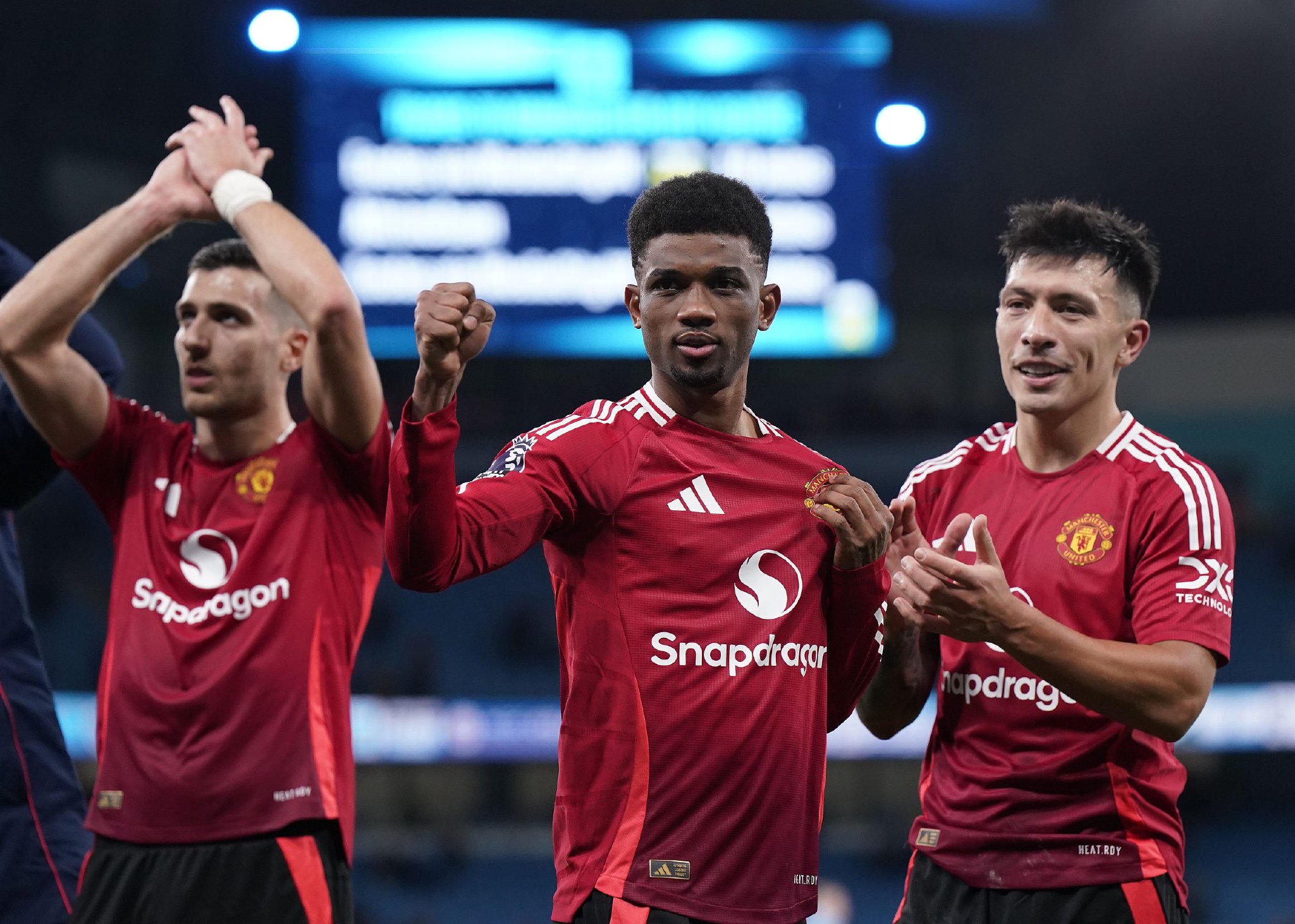 曼联遭遇惨败，球队前景堪忧