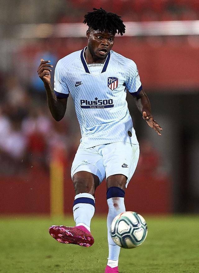 柏林赫塔士加大逐随云达不莱梅的步伐 柏林赫塔士加大逐随云达不莱梅的步伐