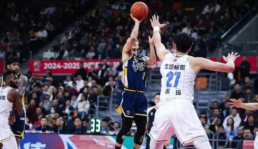 河南男篮借主场之利击败劲敌,提升士气 河南男篮借主场之利击败劲敌,提升士气