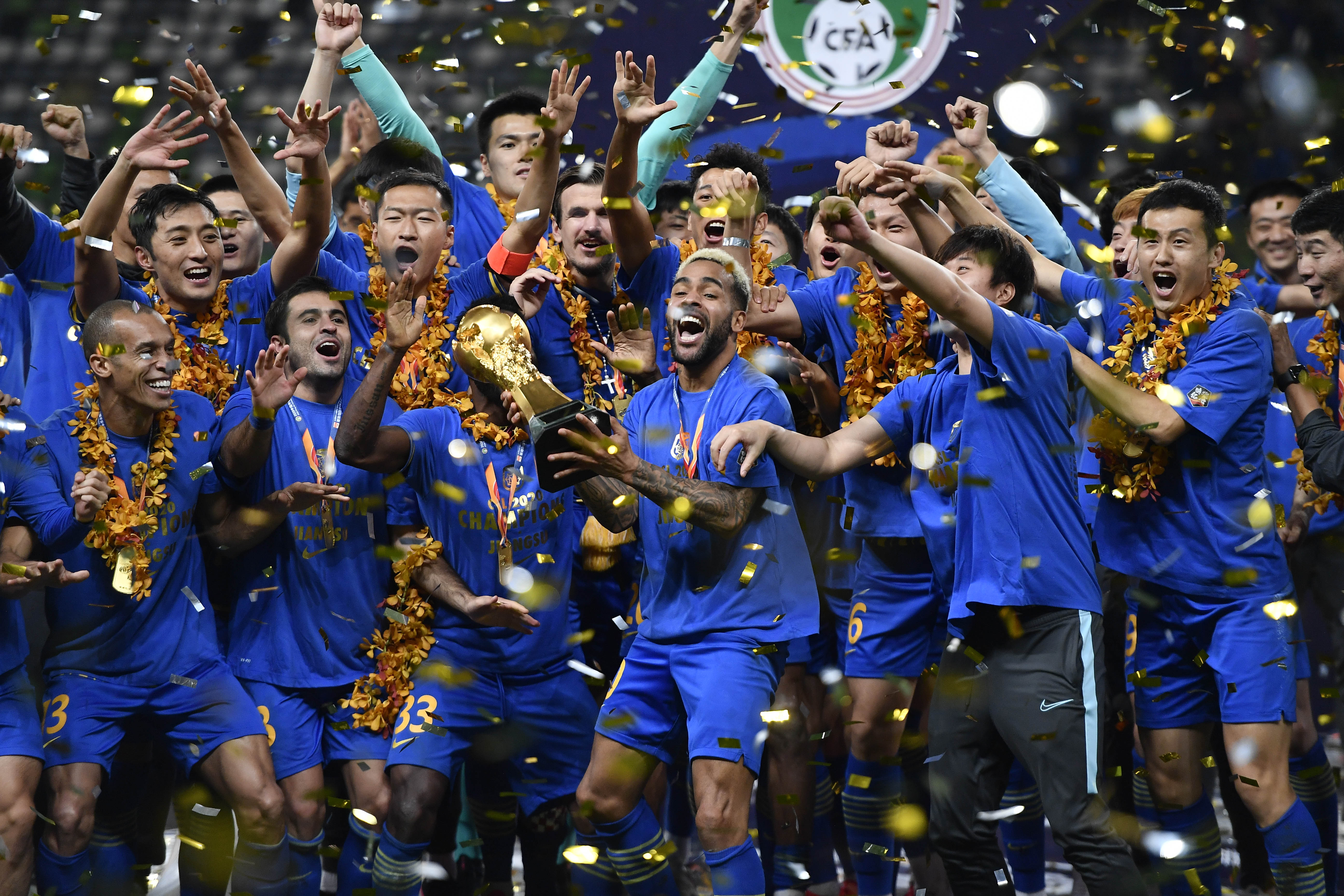 爱体育官方网站-江苏苏宁主场取胜山东泰山,继续保持不败