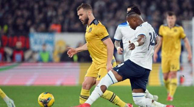 乌迪内斯球员状态正佳,助球队获胜 乌迪内斯球员状态正佳,助球队获胜