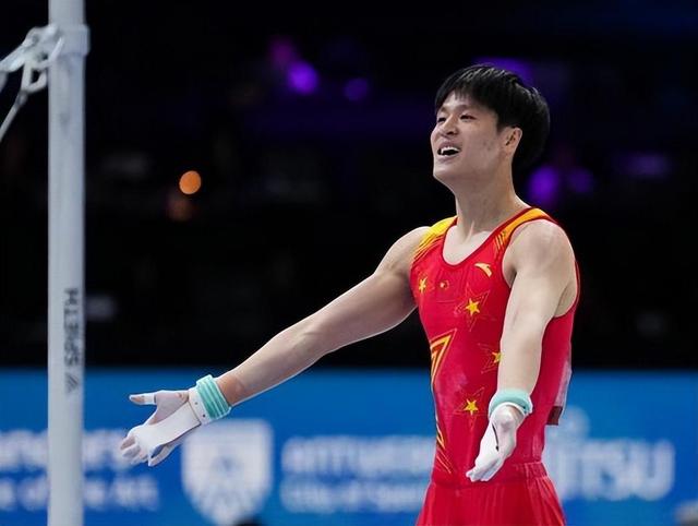 爱体育-运动员耀眼表现,成为关注焦点