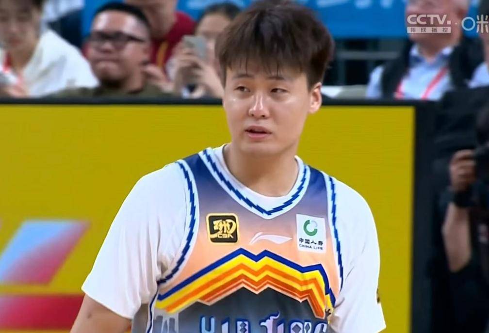 爱体育-赵睿强势发威,领队打出好比赛