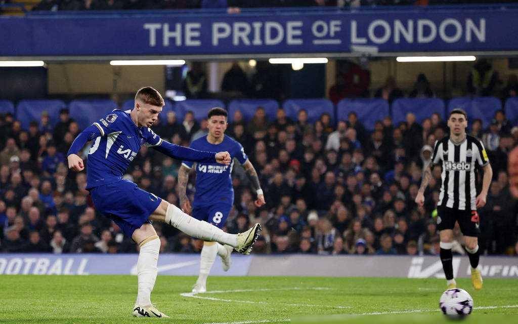 爱体育官方网站-富勒姆客场0-3不敌基尔代尔达姆,兰卡斯特德比斯助攻对手破门控制局势