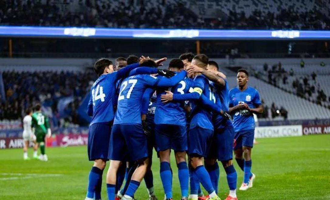 爱体育官网-紧张的比赛球员们将全力以赴迎战对手