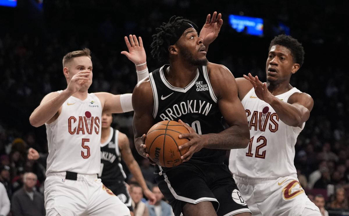 篮网主场告负开拓者,遭遇失利 篮网主场告负开拓者,遭遇失利