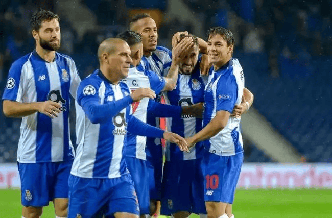 爱体育官方网站-心有不甘!球队士气高昂,奋力一搏