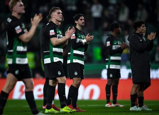 多特蒙德客场完胜,豪取三分 多特蒙德客场完胜,豪取三分