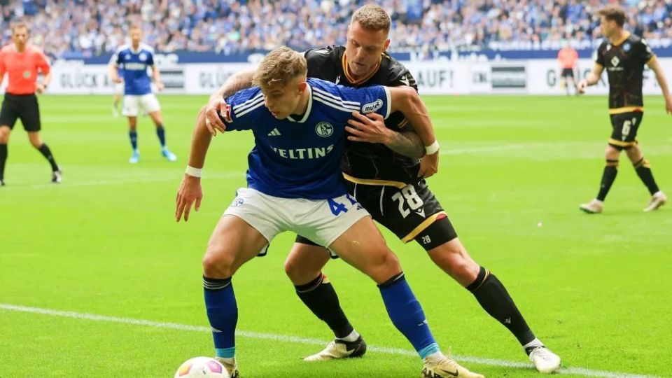 汉堡主场失利,降低保级前景 汉堡主场失利,降低保级前景