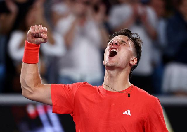 捷克选手晋级半决赛一瞥成名 捷克选手晋级半决赛一瞥成名