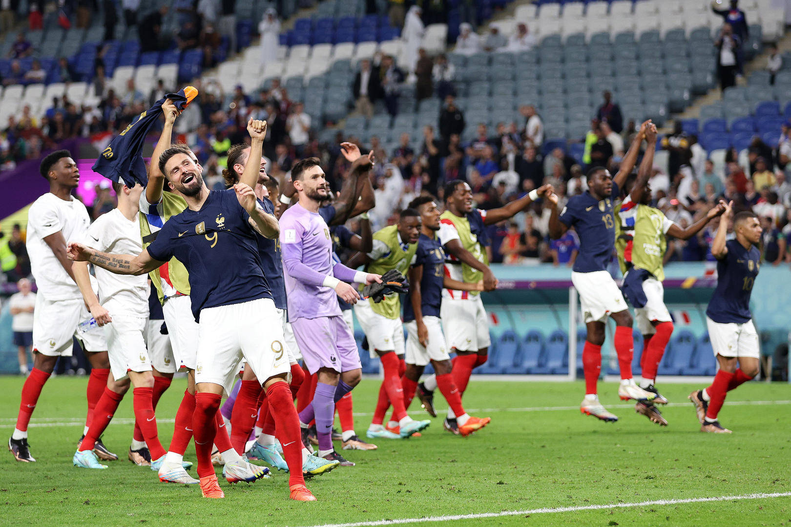 爱体育-重要国际赛事精彩比拼,法国队夺得胜利