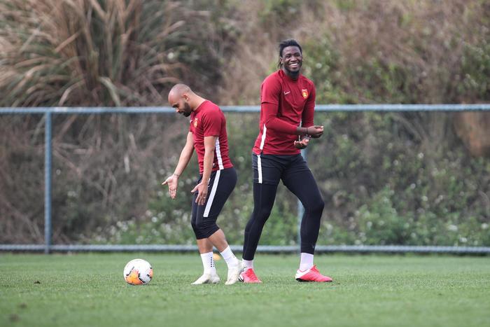 爱体育官方网站-河北华夏幸福外援状态火爆,助力球队跻身前列