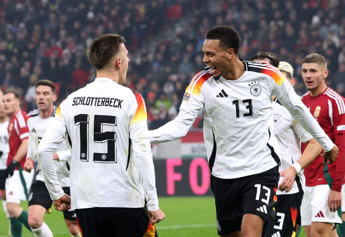 爱体育-匈牙利队中场协作紧密,取得晋级机会