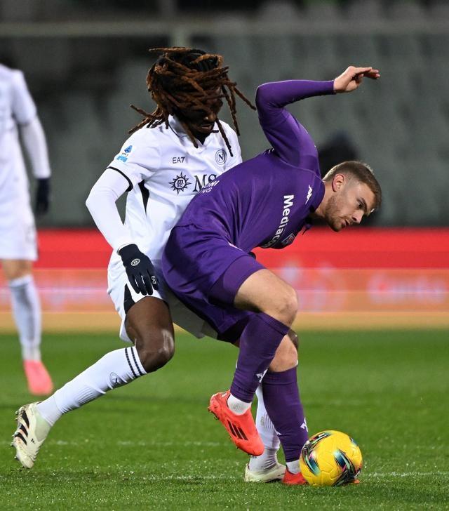 意大利甲级联赛发生激烈对抗,巴勒莫惨遭失败 意大利甲级联赛发生激烈对抗,巴勒莫惨遭失败