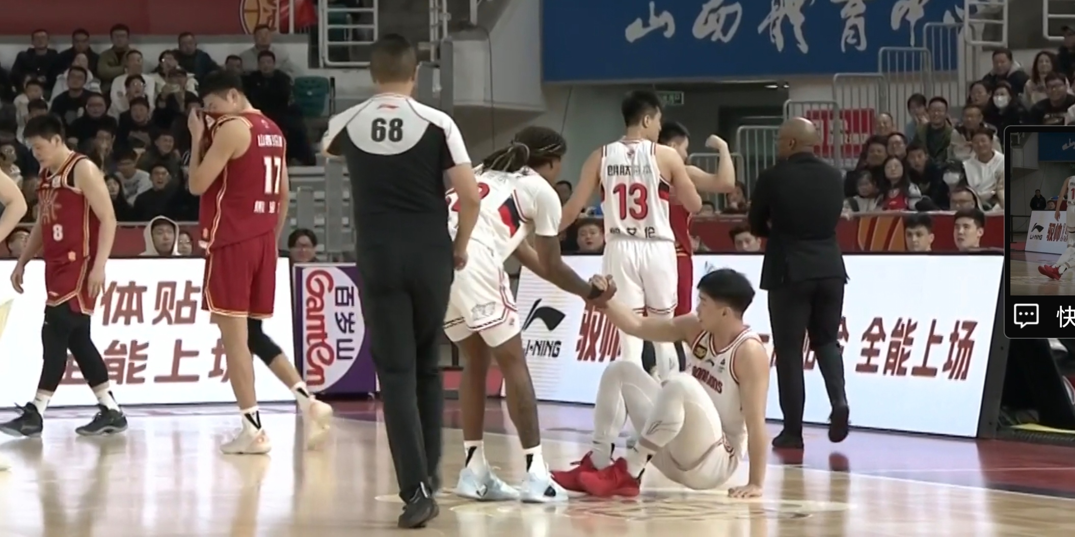 江苏队不敌山西男篮,战绩令人心碎 江苏队不敌山西男篮,战绩令人心碎