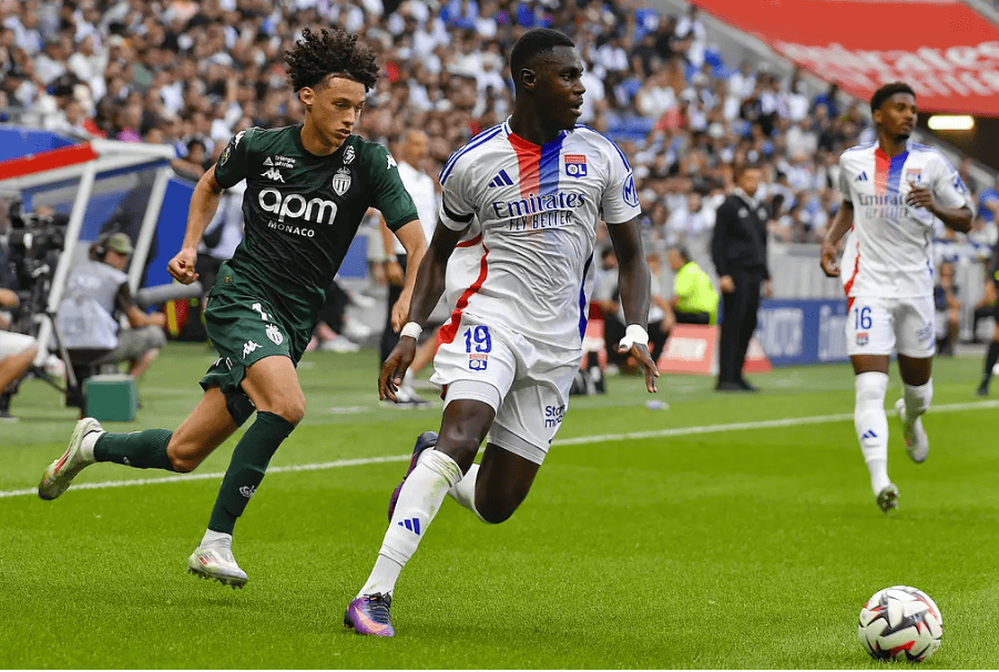 摩纳哥战绩不俗,法甲赛季稳步前行 摩纳哥战绩不俗,法甲赛季稳步前行
