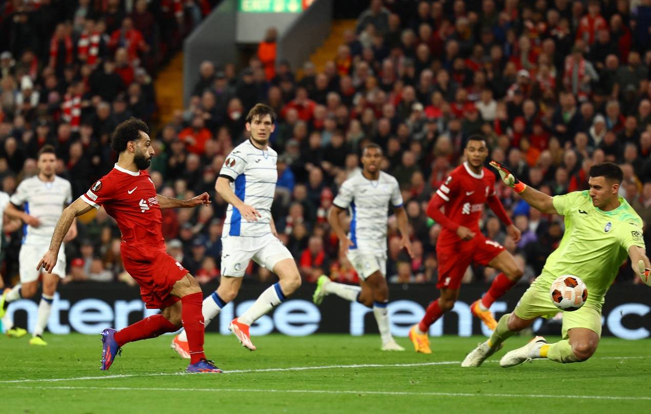 利物浦成功挺进欧冠八强,再次迈向成功 利物浦成功挺进欧冠八强,再次迈向成功