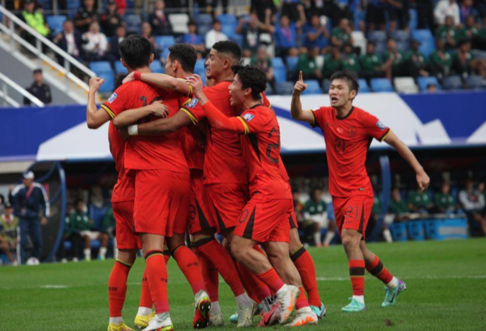 巴西男篮全力以赴,实现晋级八强目标 巴西男篮全力以赴,实现晋级八强目标