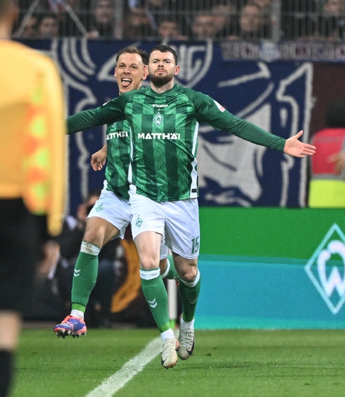 爱体育官网-云达不莱梅反败为胜,客场击败劲旅,连续取胜