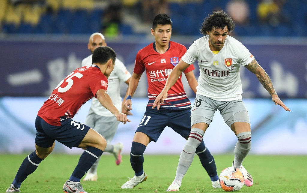 败于强敌!某队与对手交手未果惨遭失利 败于强敌!某队与对手交手未果惨遭失利