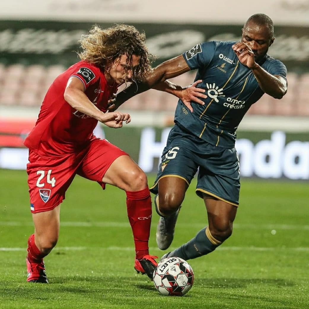 埃瓦尔主场击败弗拉门戈,保持主场不败 埃瓦尔主场击败弗拉门戈,保持主场不败