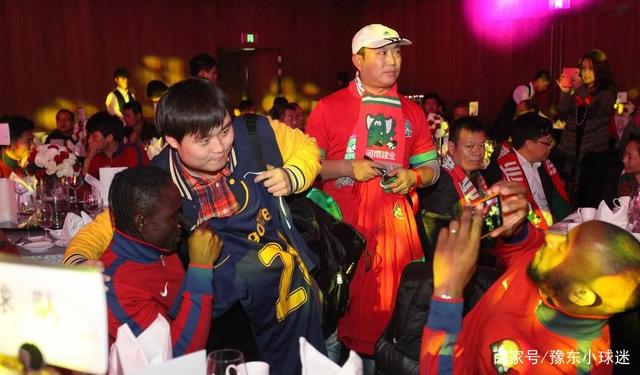 河南建业中场大将复出,球队士气大振 河南建业中场大将复出,球队士气大振