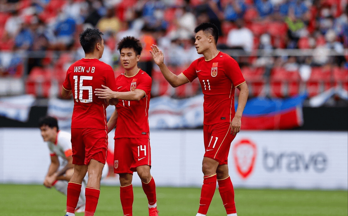 爱体育-精彩对决!亚洲杯足球赛上演中国VS韩国