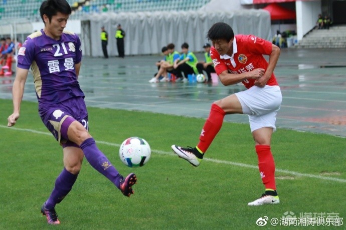 新疆雪豹主场胜沈阳东进,重返胜利轨道 新疆雪豹主场胜沈阳东进,重返胜利轨道