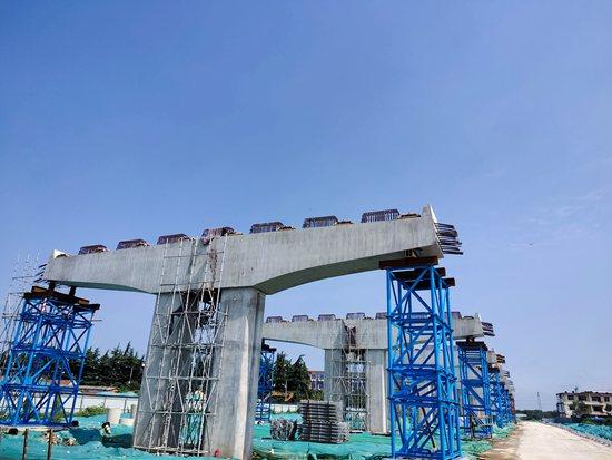 爱体育官方网站-克利斯佩主场屡次领先，稳稳向前迈进