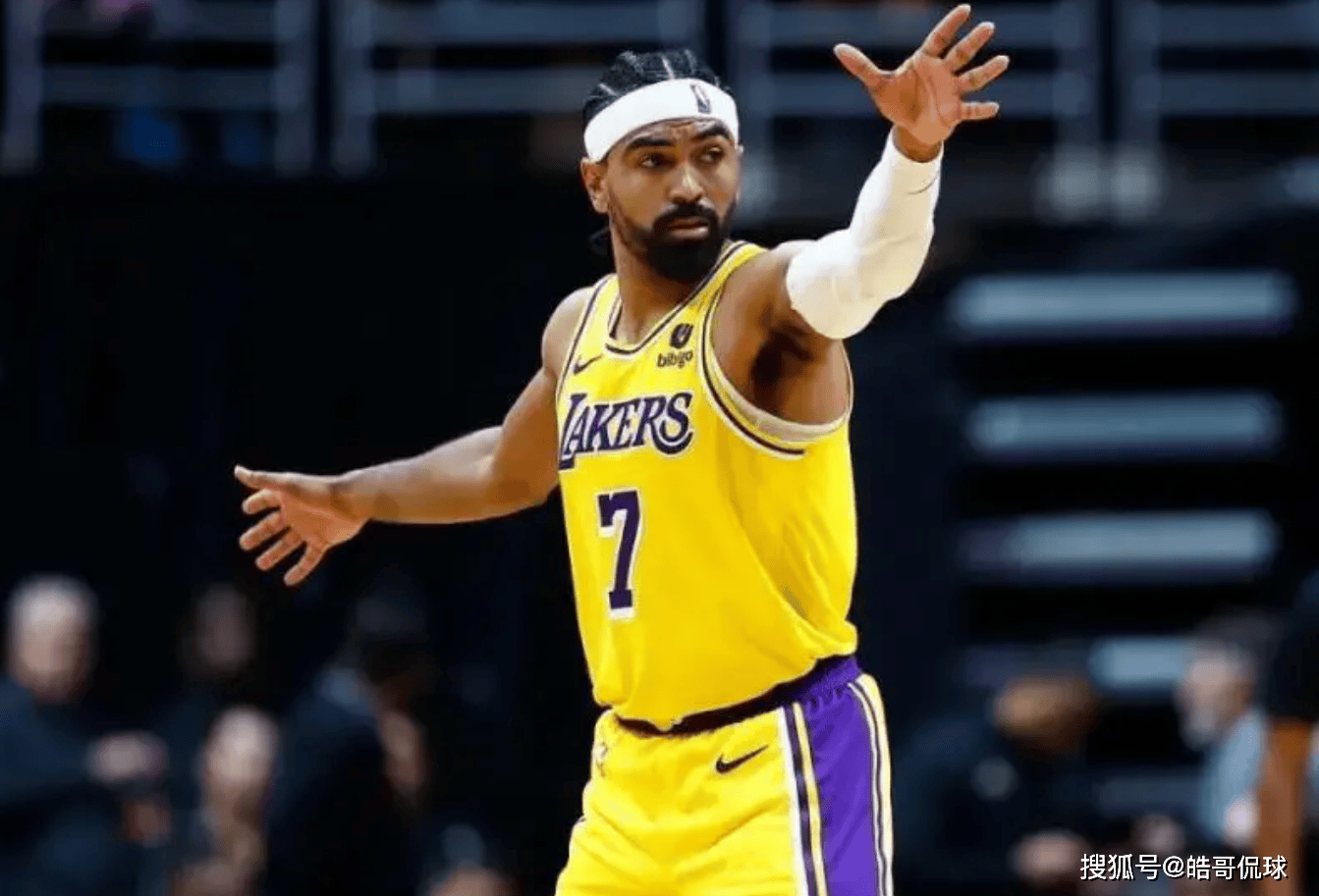 湖人队老将归队,球队士气大振 湖人队老将归队,球队士气大振