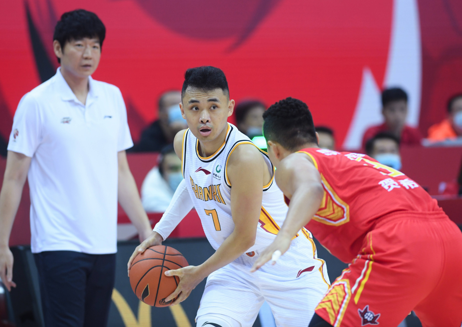 山西队取得关键胜利,晋级半决赛 山西队取得关键胜利,晋级半决赛